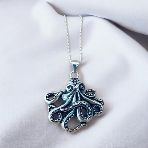 Sterling Silver Large Detailed Octopus Pendant Necklace