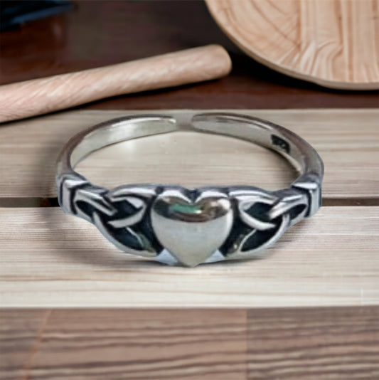Sterling Silver Celtic Heart Toe Ring