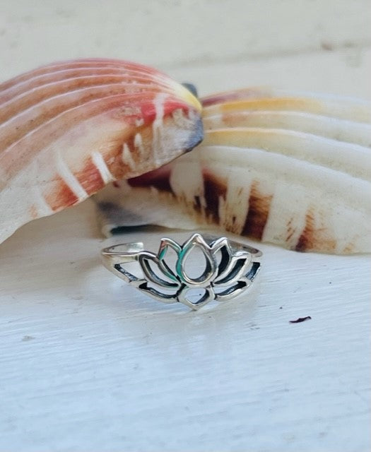 Sterling Silver Lotus Flower Toe Ring