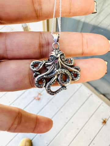 Sterling Silver Large Detailed Octopus Pendant Necklace