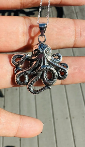 Sterling Silver Large Detailed Octopus Pendant Necklace