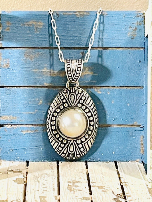 Sterling Silver Mabe Pearl Necklace